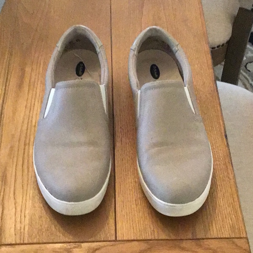 Women’s Dr. Scholl’s memory foam cool fit Slip-On Casual Shoes in Taupe